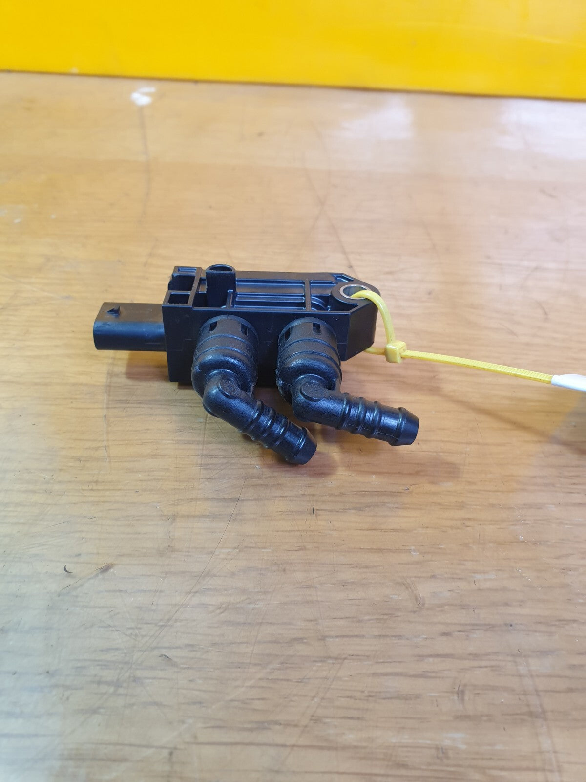 ✅2023 CUPRA FORMENTOR 1.4P HYBRID EXHAUST PRESSURE SENSOR 05E906051P + WARRANTY - Image 2