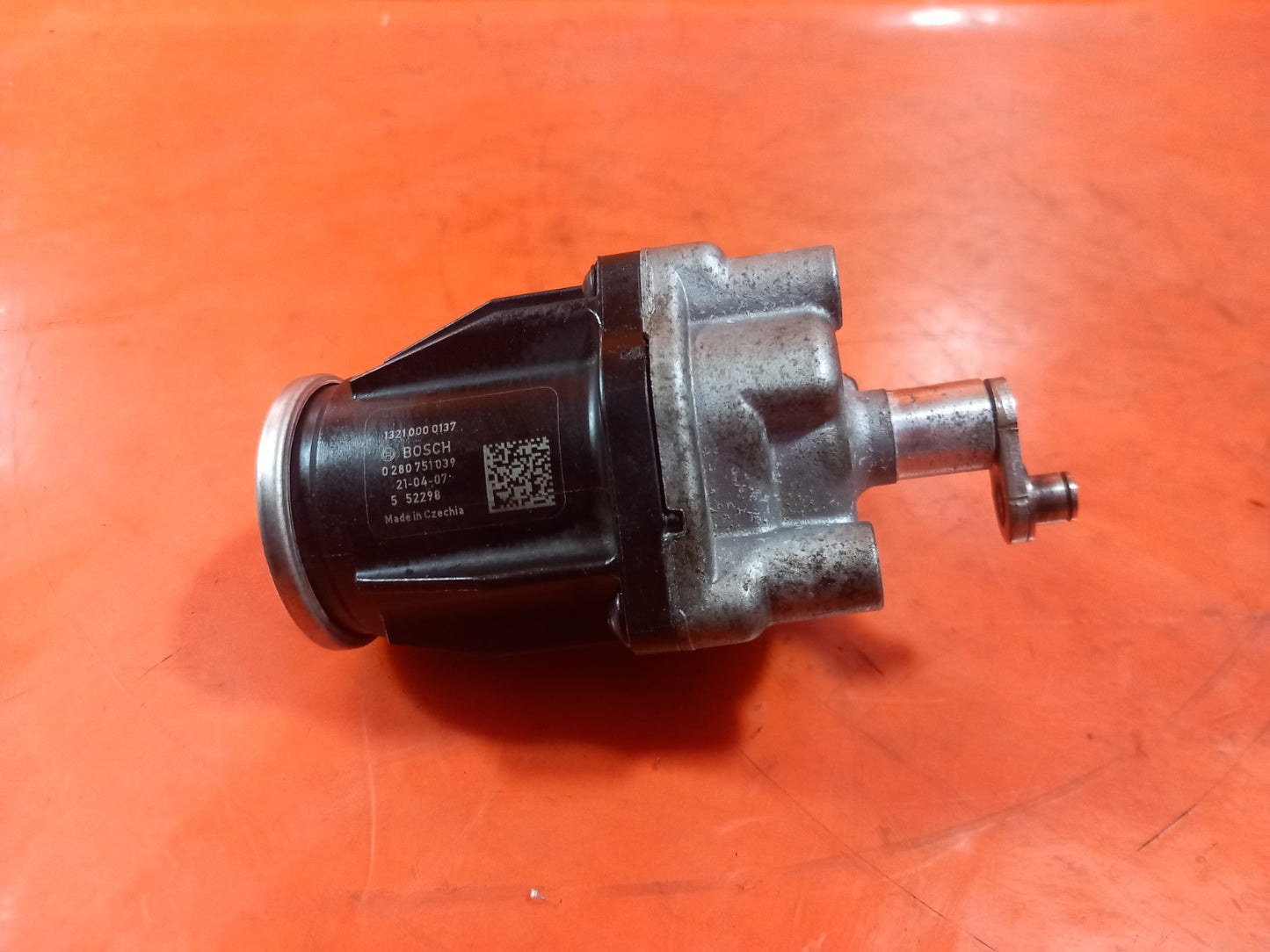 ebay-src:https://i.ebayimg.com/00/s/mtiwmfgxnjaw/z/yquaaeswh3nqksf6/$_57.jpg