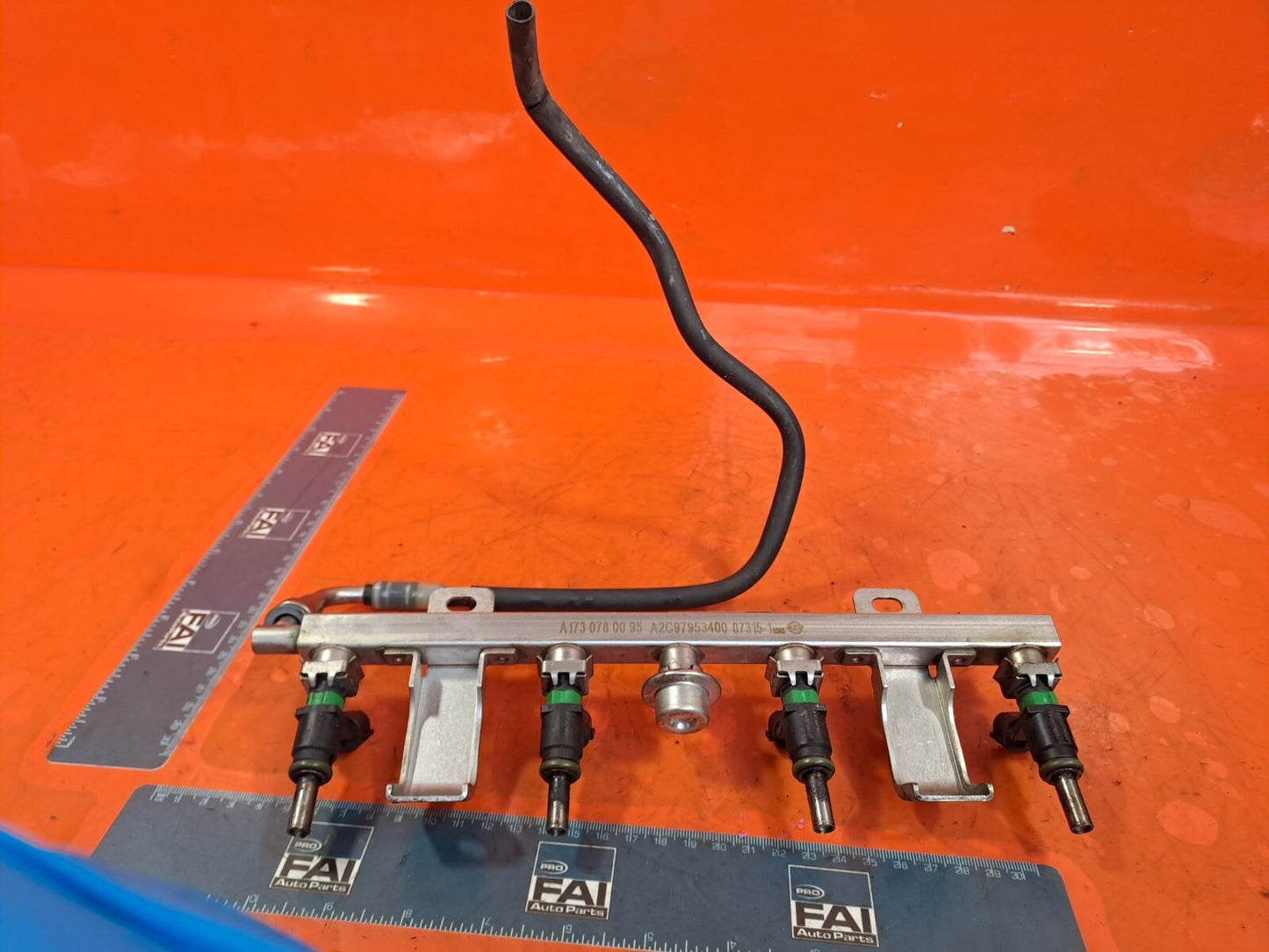 ✅SSANGYONG TIVOLI EX 1.6 PETROL 2015 FUEL INJECTORS & RAIL A1730780095 Warranty - Image 3