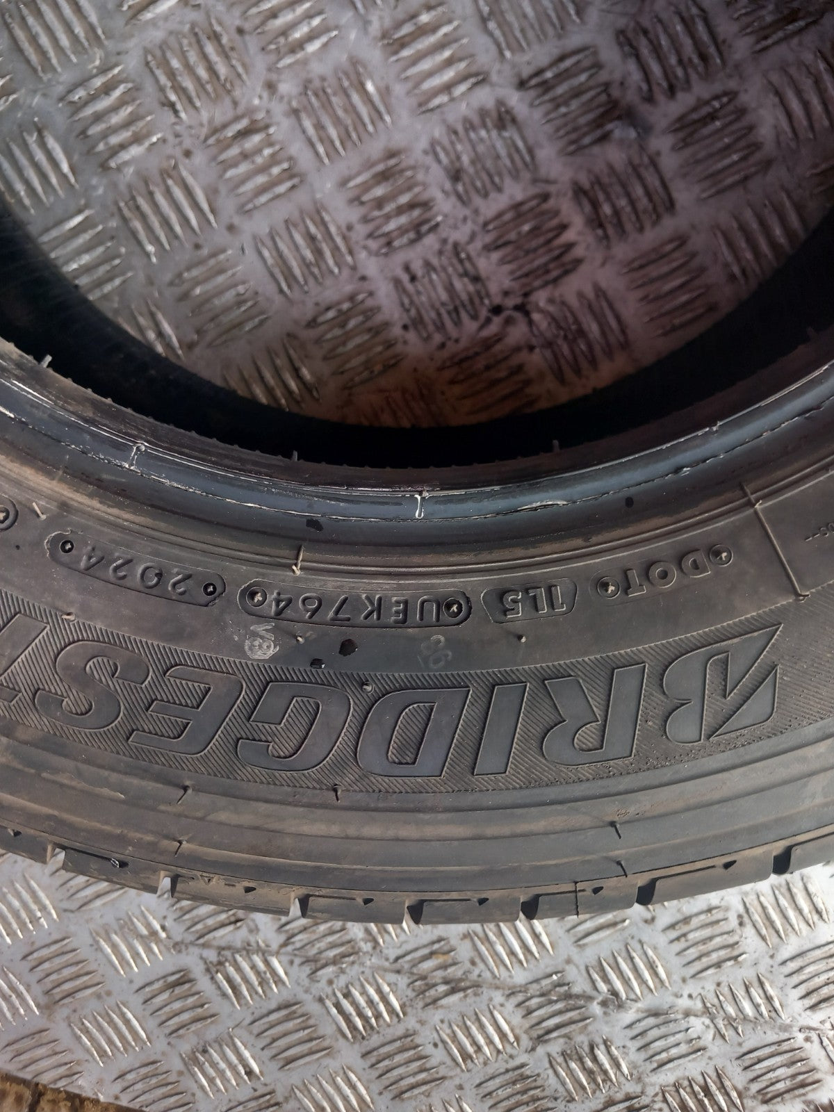 ebay-src:https://i.ebayimg.com/00/s/mtywmfgxmjaw/z/qaoaaeswnqtqtrlg/$_57.jpg