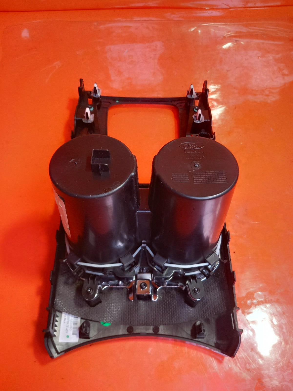 2019 Ford Galaxy MK3 Zetec Centre Console Cup Holder EM2B-R045A76-AE A345 - Image 6