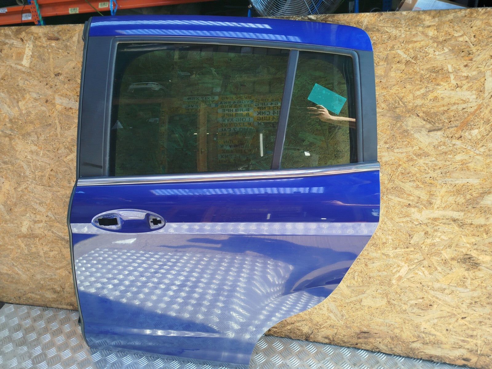 ✅FORD B-MAX TITANIUM 1.0 PETROL 2014 REAR LEFT SLIDING DOOR BLUE Warranty A285 - Image 2