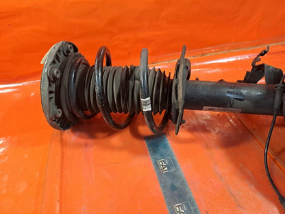 ✅BMW M240I F22 3.0 PETROL 2016 FRONT RIGHT SUSPENSION LEG HUB 6880944 Warranty - Image 3