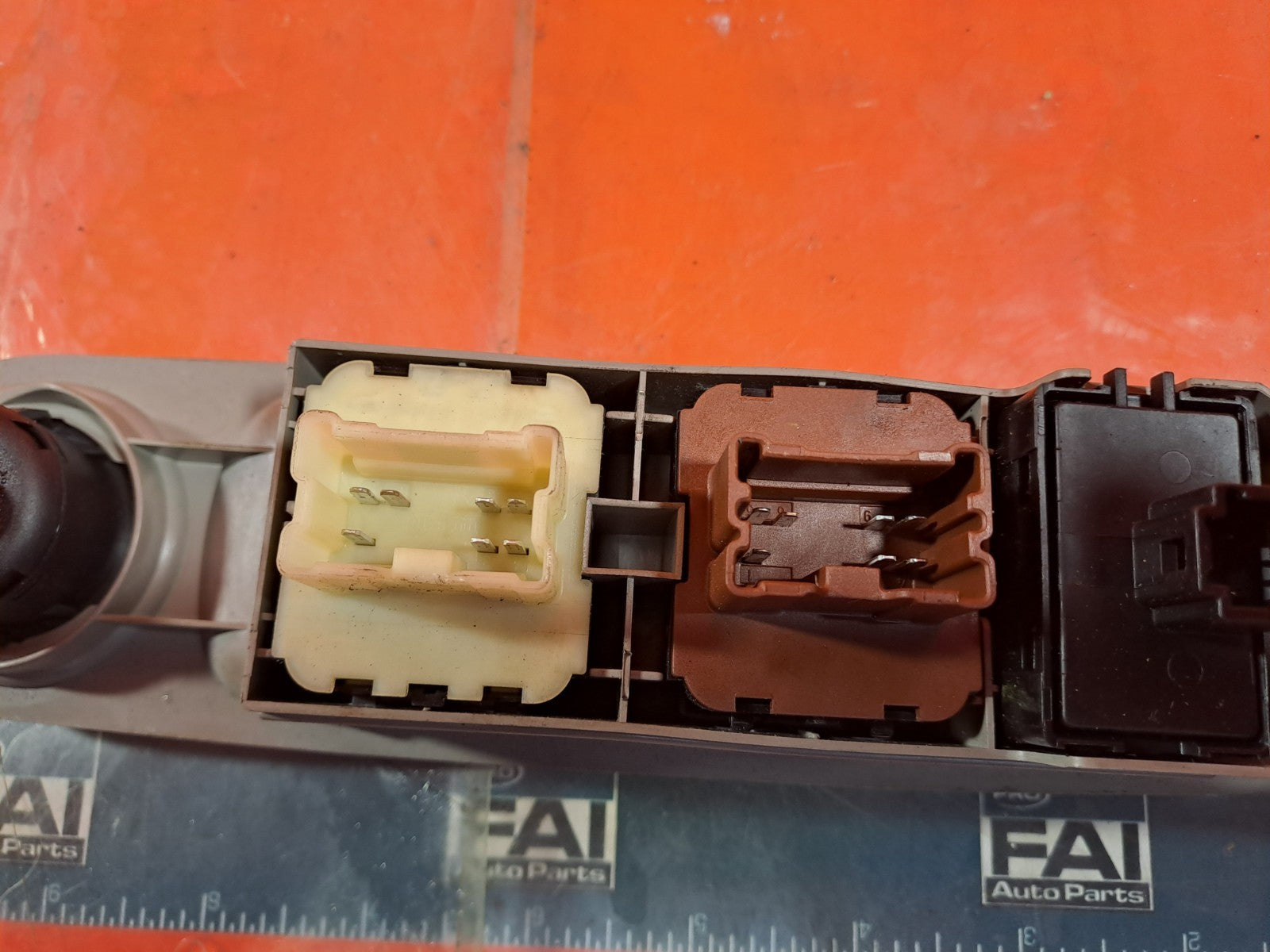 ebay-src:https://i.ebayimg.com/00/s/mtiwmfgxnjaw/z/psiaaeswpx1povi2/$_57.jpg