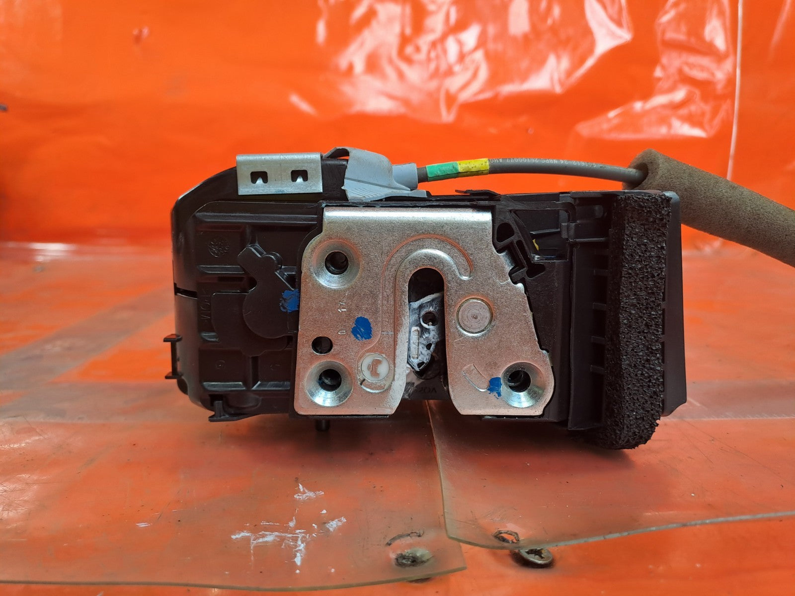 ebay-src:https://i.ebayimg.com/00/s/mtiwmfgxnjaw/z/kygaaeswxxlpoppk/$_57.jpg