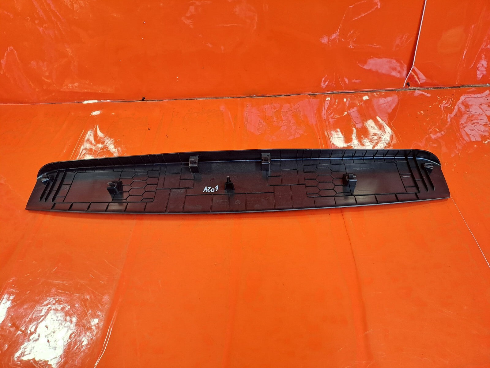✅2023 CUPRA BORN V2 EV REAR LID UPPER CENTRE TRIM PANEL 10A867707A WARRANTY A209 - Image 10