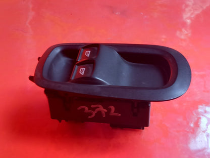 ✅Ford Transit Custom 2.0 Diesel 2021 Front Right Electric Window Switch A372 - Image 4