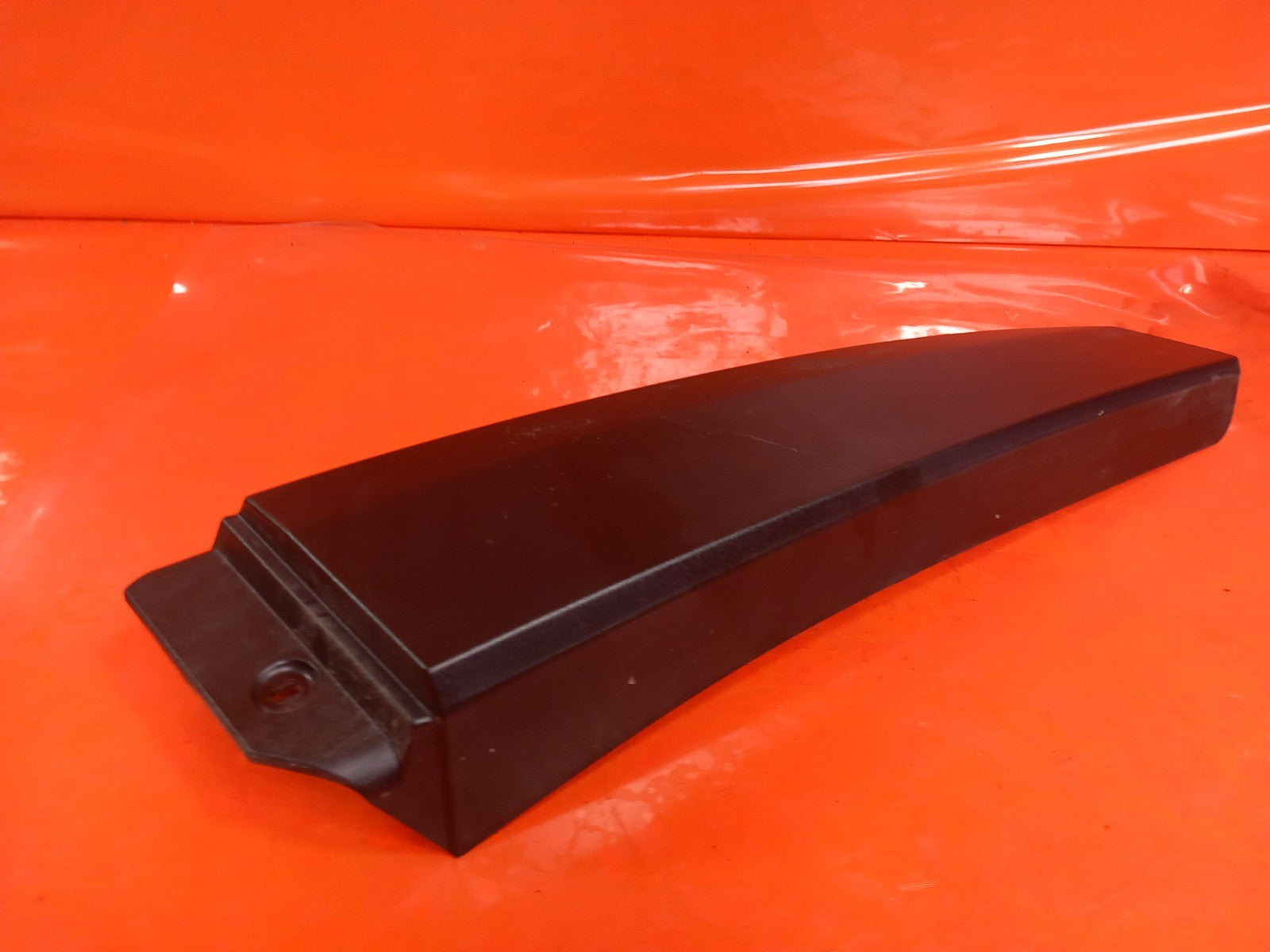 2024 Dacia Jogger External B-Pillar Trim Left Side 768198592R Warranty A391 - Image 3