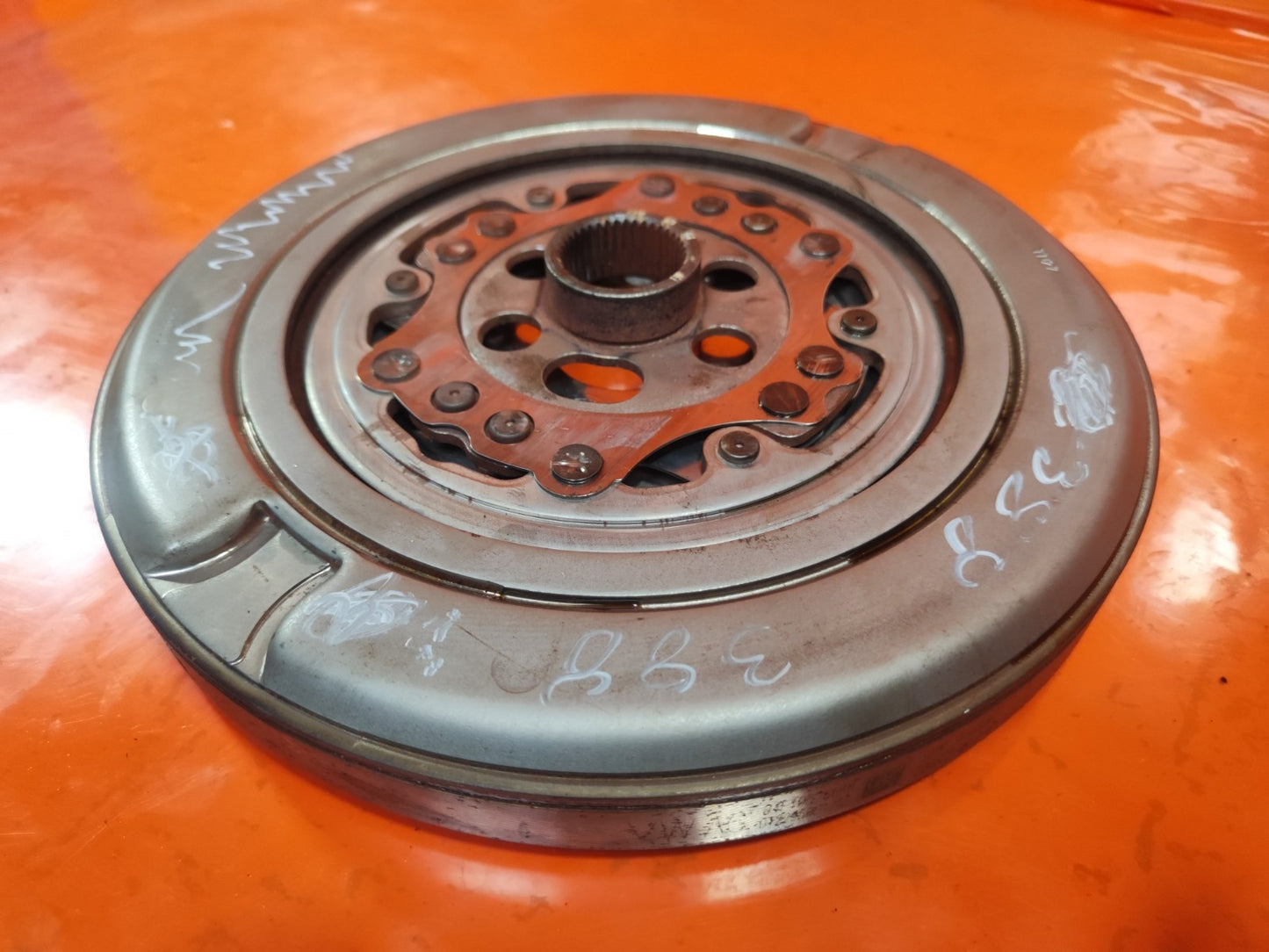 ✅2022 VW Golf GTE 1.4 Hybrid Petrol Flywheel 04E105266AD + Warranty A388 - Image 4