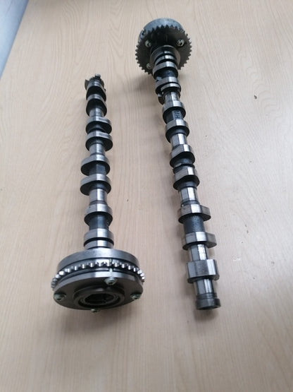 TOYOTA C-HR HYBRID 2020 PAIR OF CAMSHAFTS 13050-25010 Warranty A016 - Image 3
