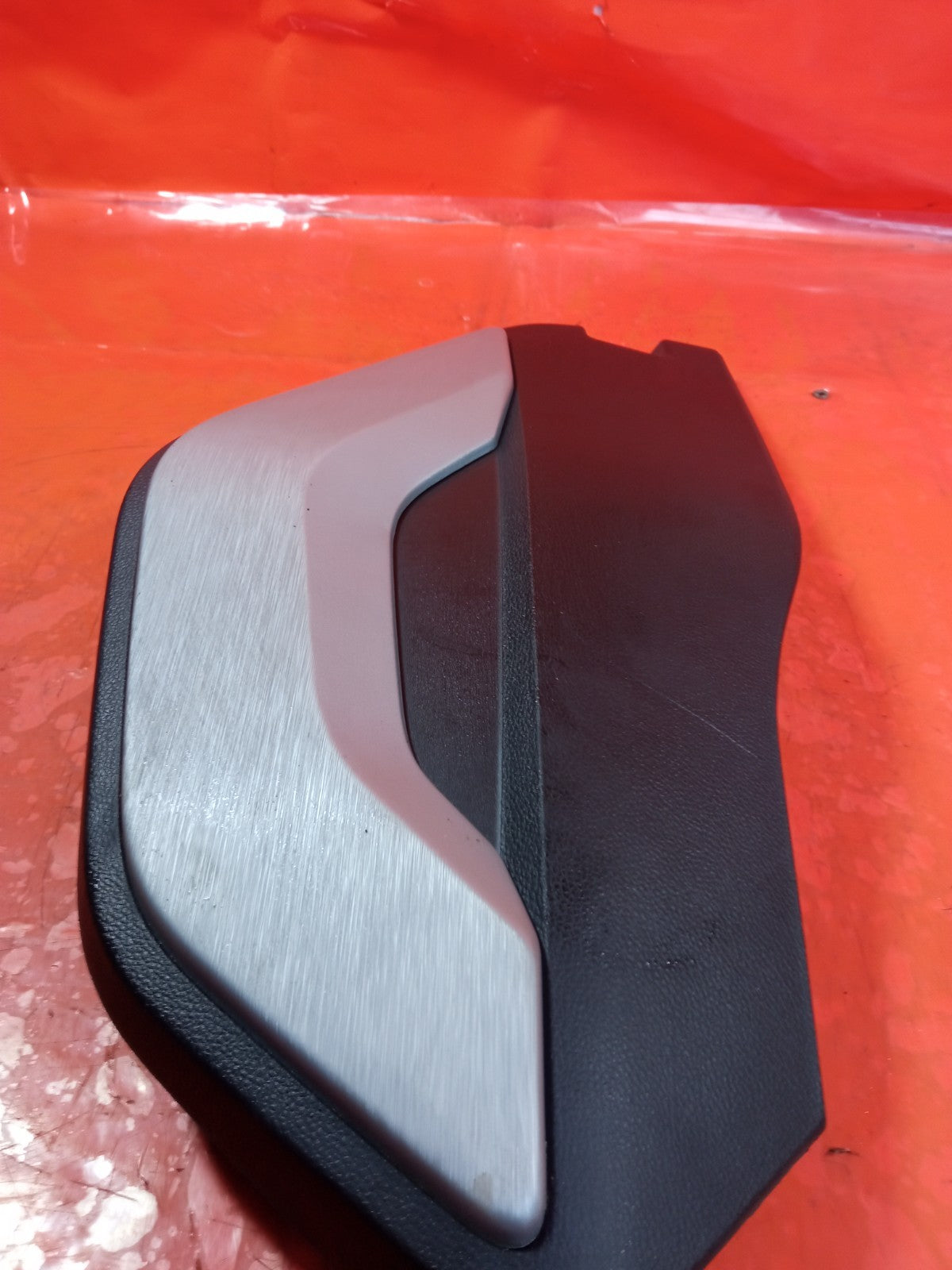✅2024 Dacia Duster Journey Centre Console Trim Right 689203836R + Warranty A364 - Image 11