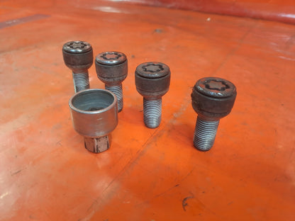 ✅VW Golf Style MK8 1.5 Petrol 2020 Locking Wheel Nuts Warranty A352 - Image 5