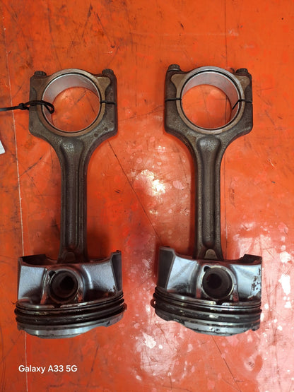 ✅BMW F21 118I M 1.6 PETROL 2015 N13B16U0 PISTONS & CON ROD Warranty A298 - Image 1