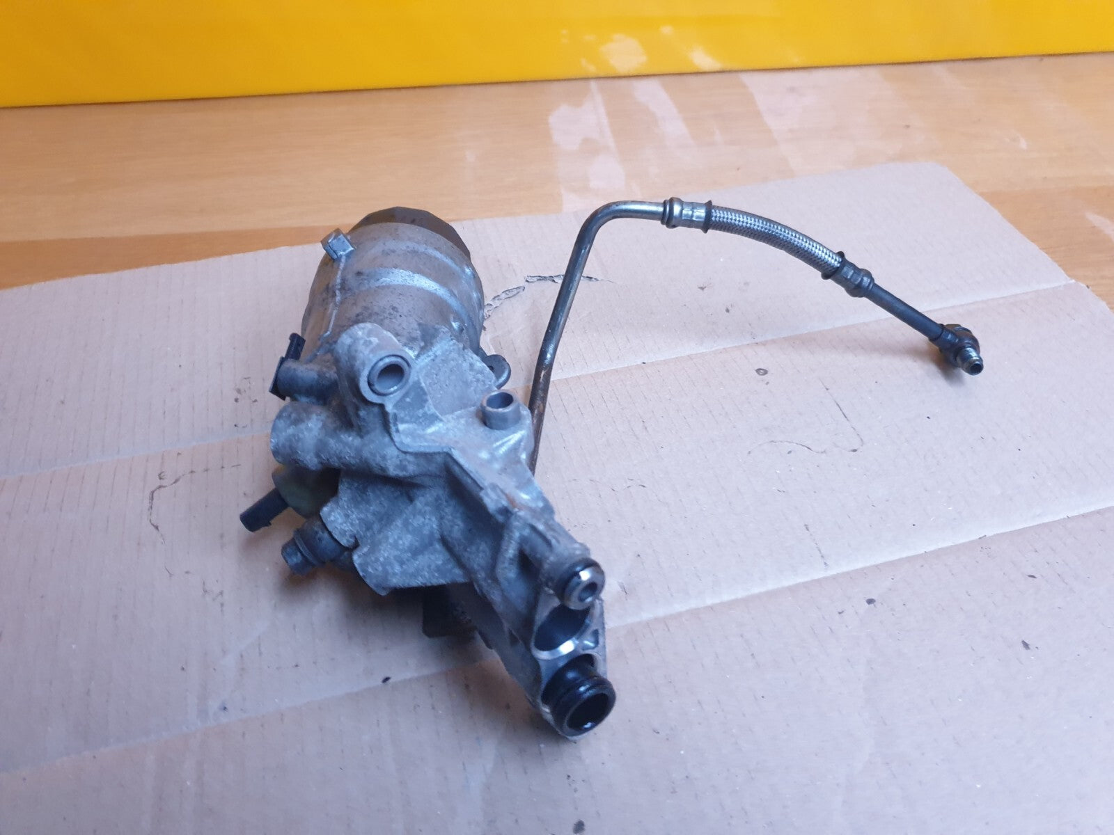 ebay-src:https://i.ebayimg.com/00/s/mtiwmfgxnjaw/z/tt0aaoswm29ld9tz/$_57.jpg