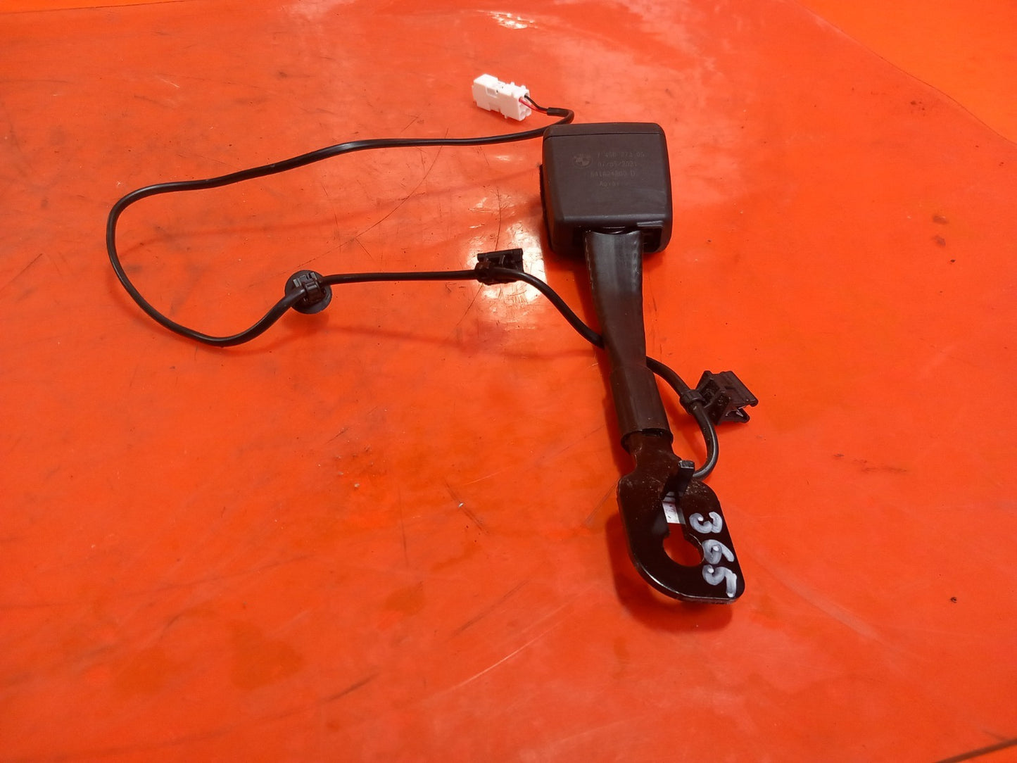 2021 BMW 1 Series F40 Front Seat Belt Buckle 7456273 Warranty A365 - Image 2