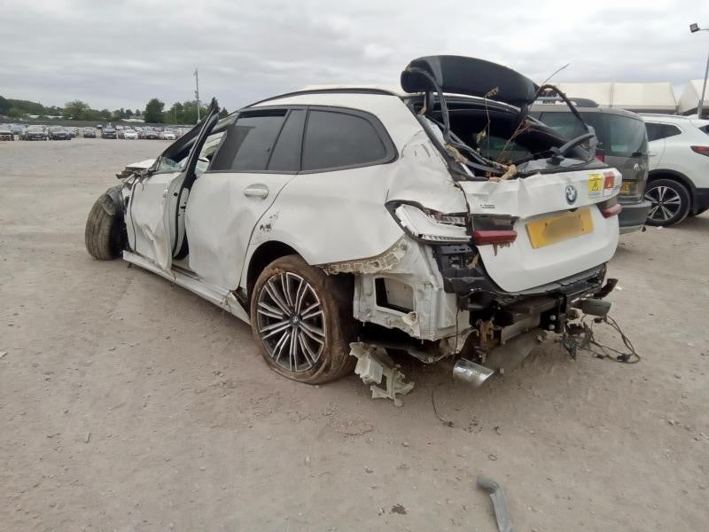 ✅BMW 330E Xdrive G21 2.0 PETROL 2022 BREAKING PRICE PER WHEEL NUT ONLY WHITE - Image 4