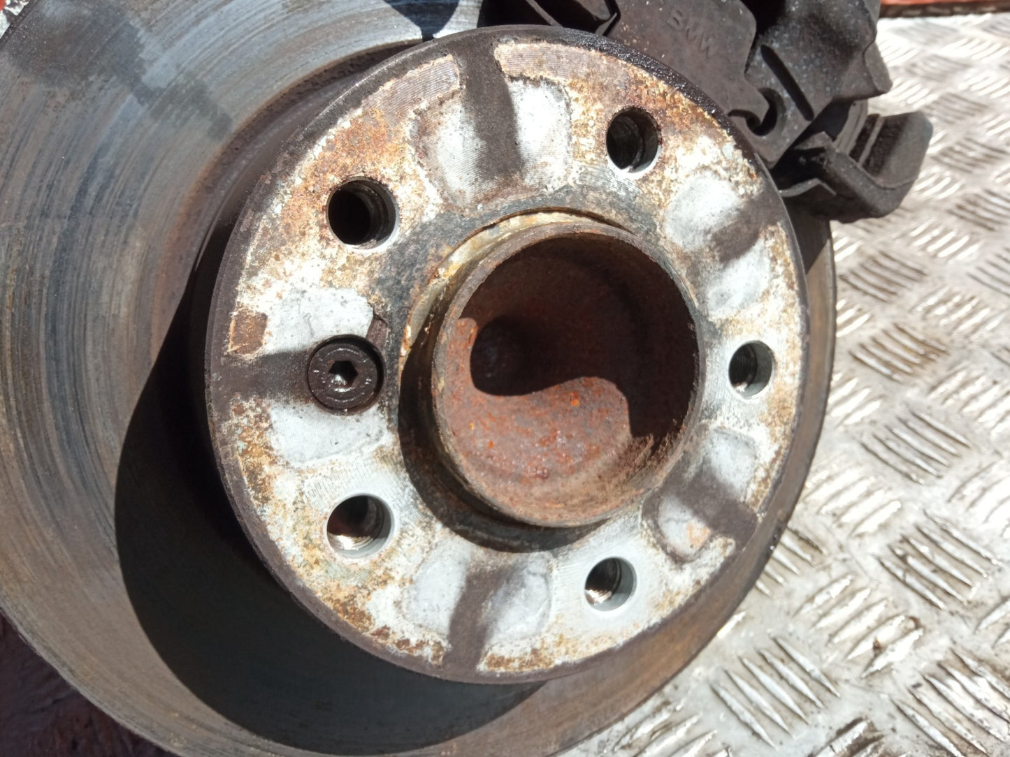 ✅2015 BMW 1 Series Sport F20 Front Left Wheel Hub 6792285 + Warranty A316 - Image 6