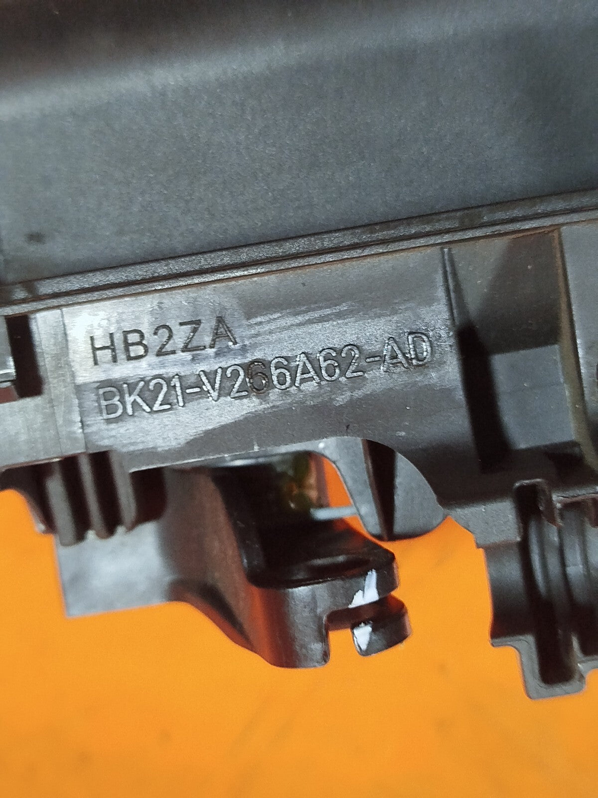 ebay-src:https://i.ebayimg.com/00/s/mtywmfgxmjaw/z/fmmaaoswbffohzli/$_57.jpg