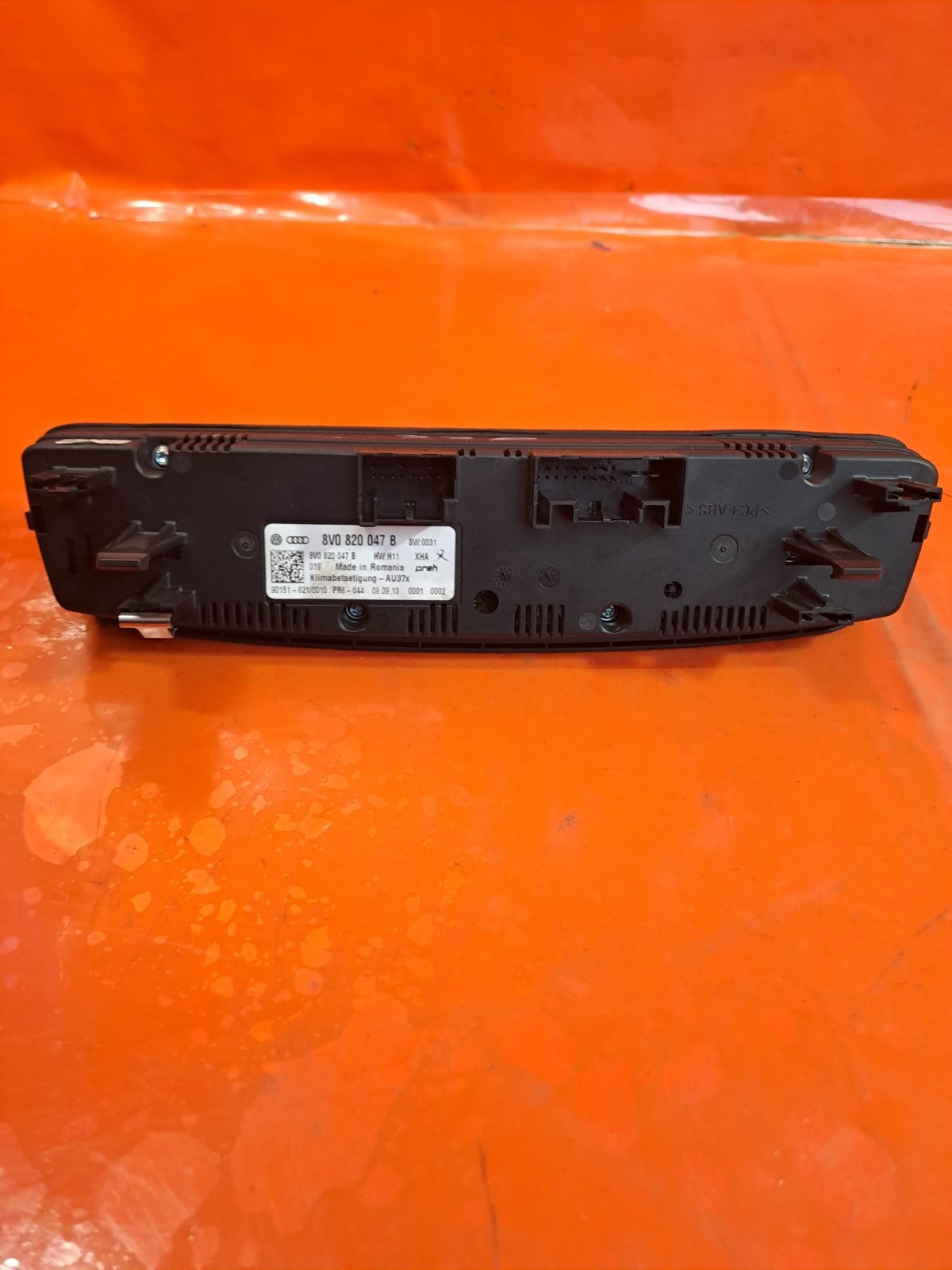 ✅AUDI A3 1.6 DIESEL 2013 A/C HEATER CLIMATE CONTROL PANEL 8V0820047B Warranty - Image 11