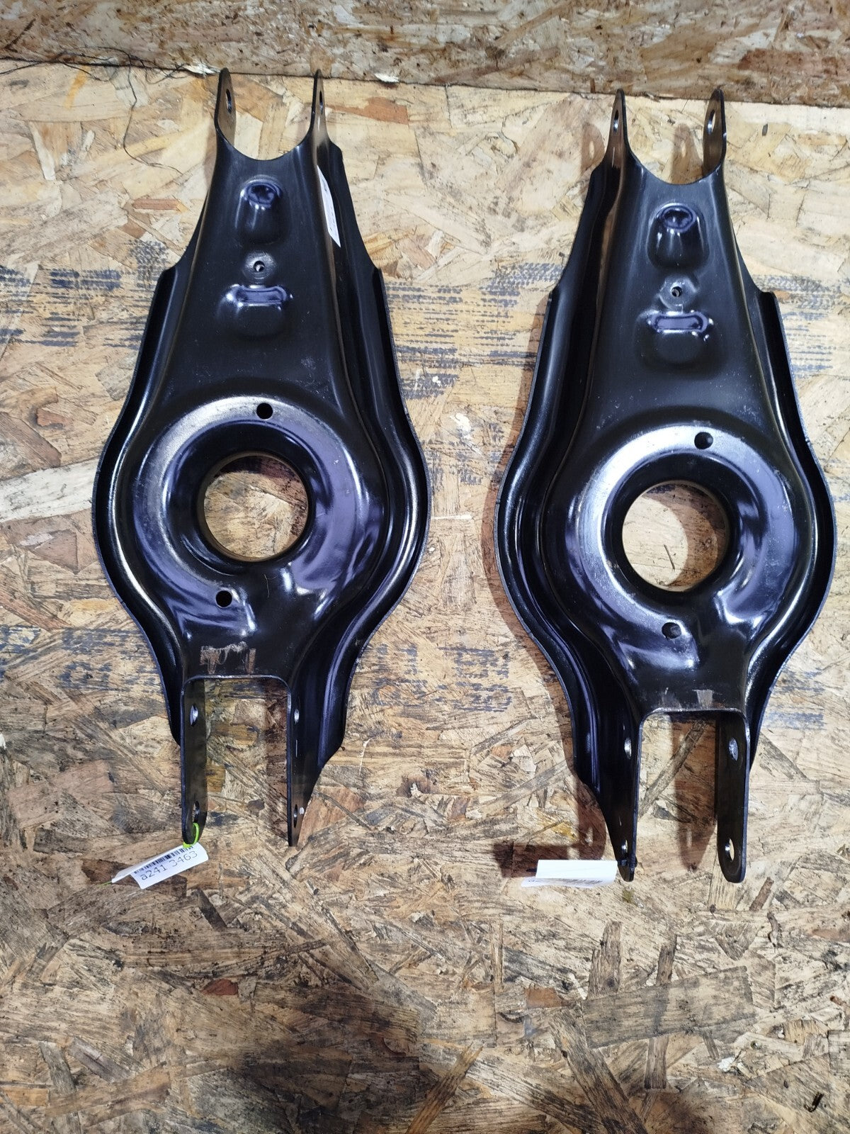 ebay-src:https://i.ebayimg.com/00/s/mtywmfgxmjaw/z/3rqaaoswzrfnraox/$_57.jpg
