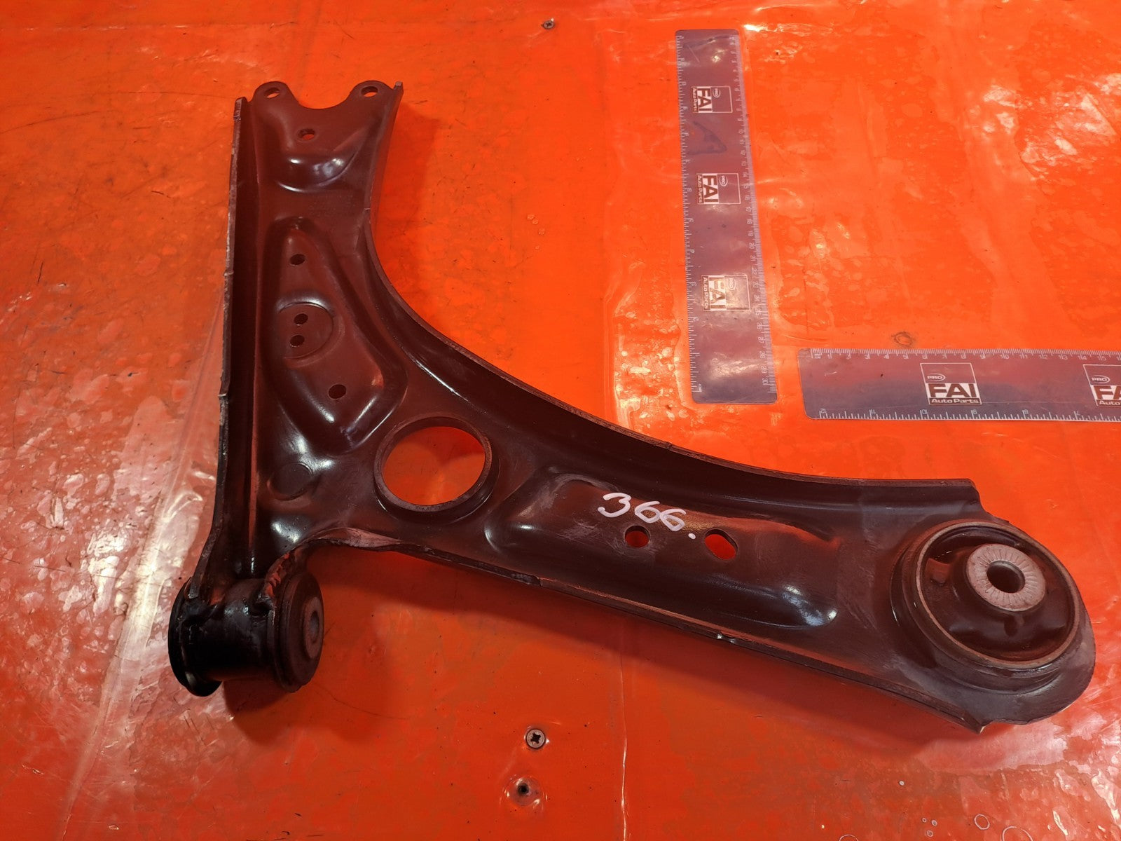 ✅2024 FORD TOURNEO CONNECT FRONT LEFT LOWER SUSPENSION ARM 5R3407151B A366 - Image 4
