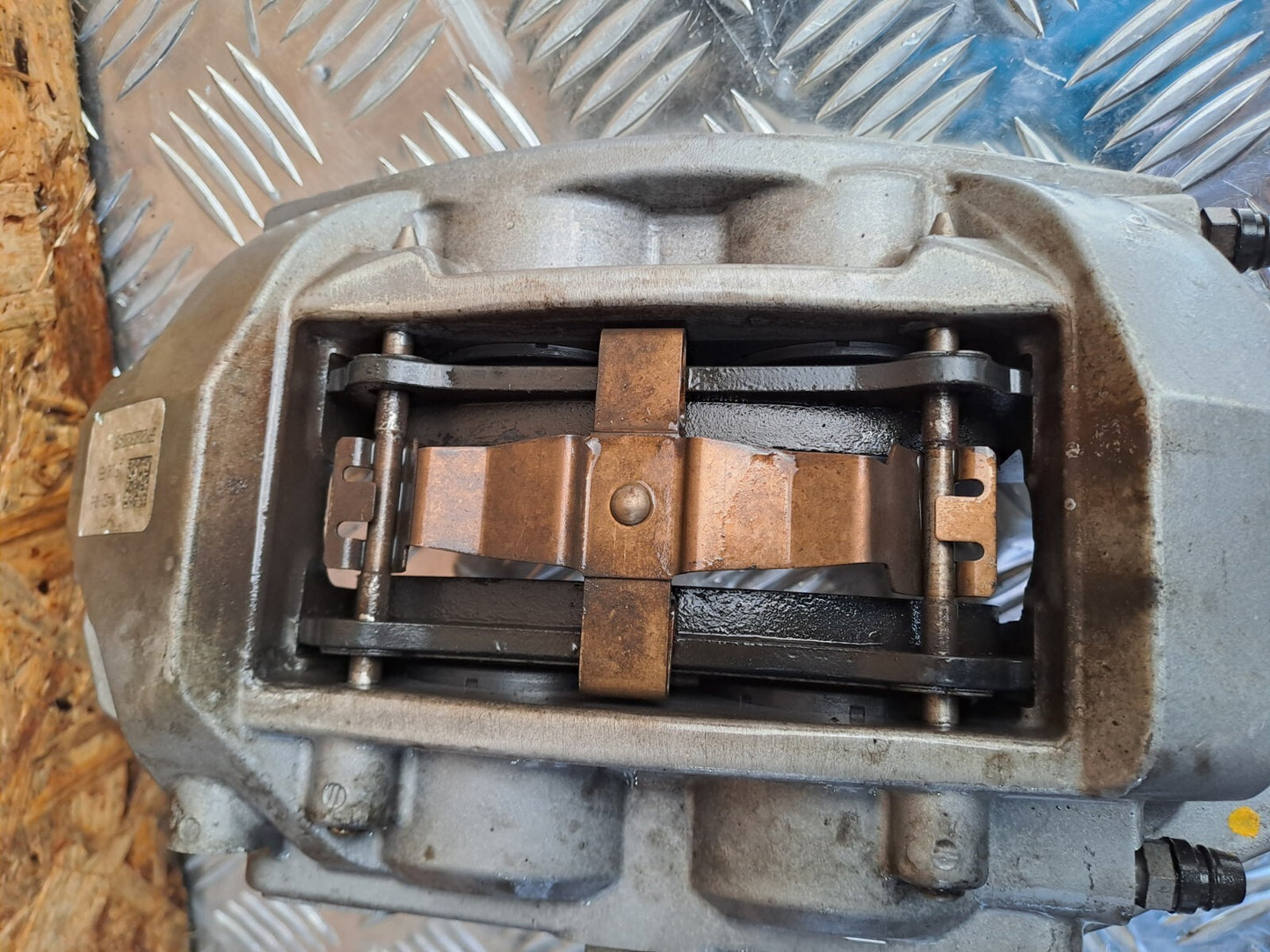 ebay-src:https://i.ebayimg.com/00/s/mtiwmfgxnjaw/z/rmiaaoswjntn8rne/$_57.jpg