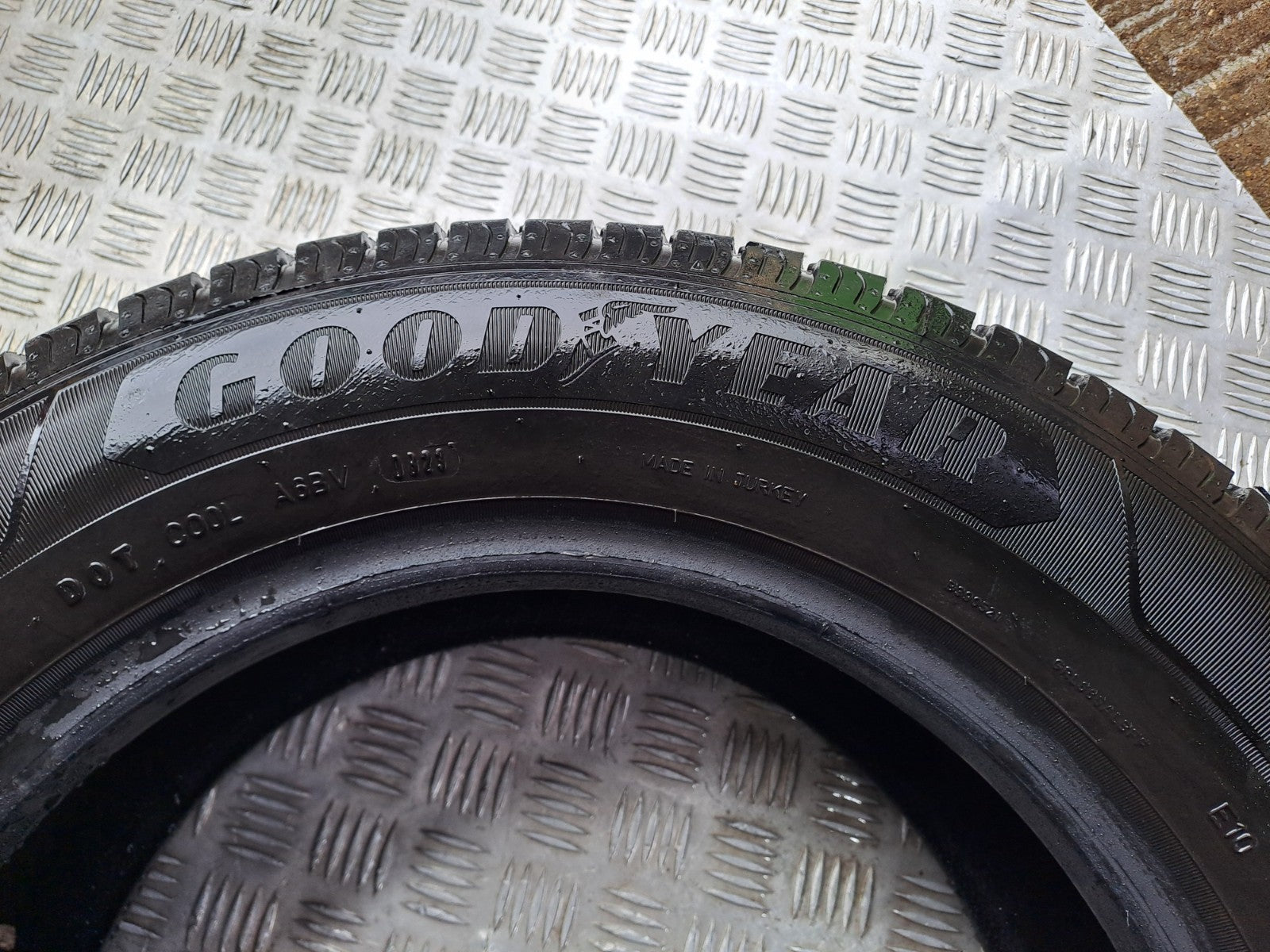 ✅2013 FORD TRANSIT CUSTOM GOODYEAR TYRE 215/65 R16 + WARRANTY A350 - Image 3