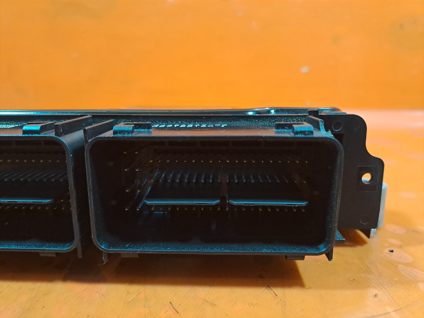 ebay-src:https://i.ebayimg.com/00/s/mtiwmfgxnjaw/z/im4aaoswn-hnzeik/$_57.jpg