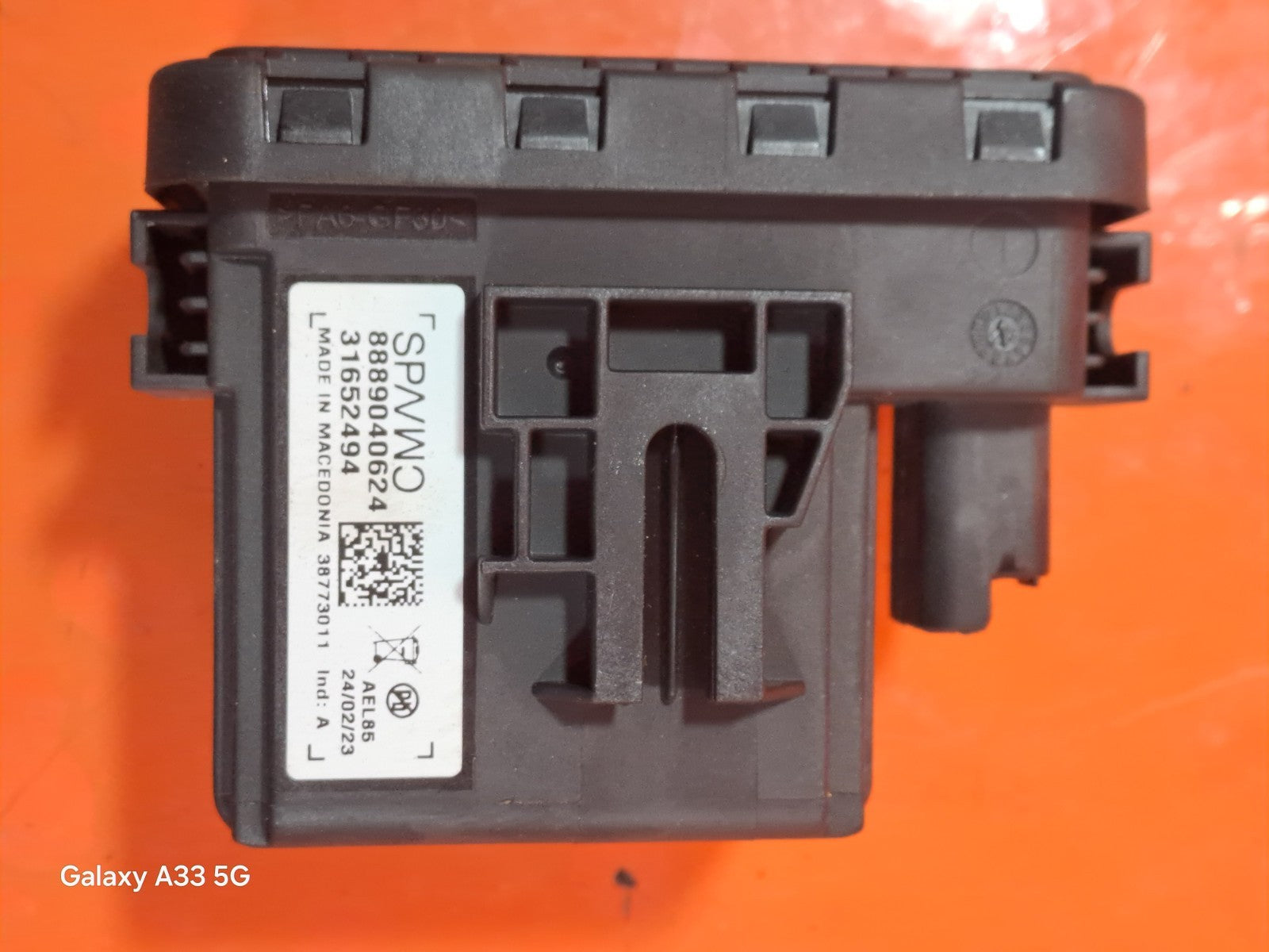 ebay-src:https://i.ebayimg.com/00/s/mtiwmfgxnjaw/z/rimaaeswcqnpehjp/$_57.jpg