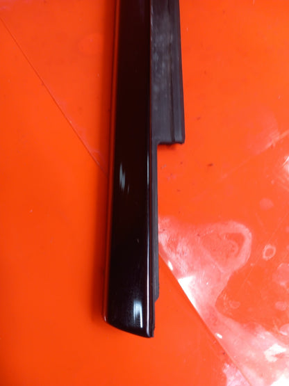 2020 BMW 2 Series F44 M Sport Rear Right Door Glass Trim 7483140 Warranty A386 - Image 3