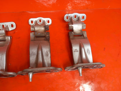 Ford Transit Custom 2.0 Diesel 2021 Rear Door Hinges BK21V42983AG BK21V42982AG - Image 4
