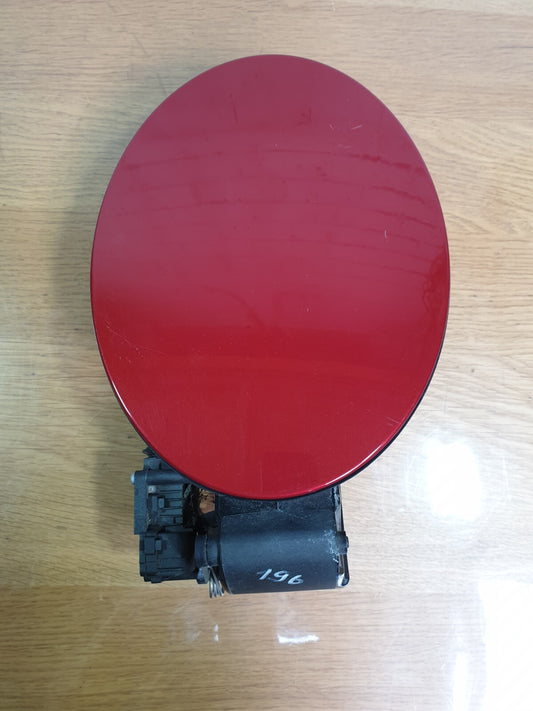 ✅2017 JAGUAR F-PACE X761 3.0P FUEL FILLER FLAP RED HK8327936 + WARRANTY A196 - Image 1