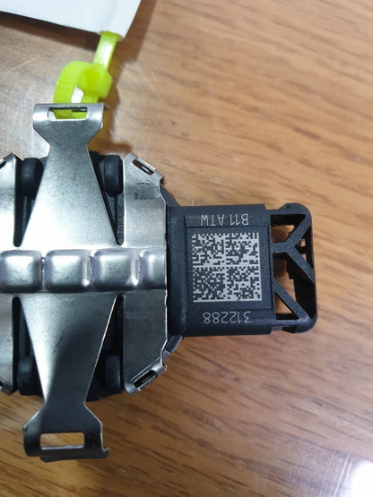 ebay-src:https://i.ebayimg.com/00/s/mtywmfgxmjaw/z/-agaaeswjbdqgaf4/$_57.jpg