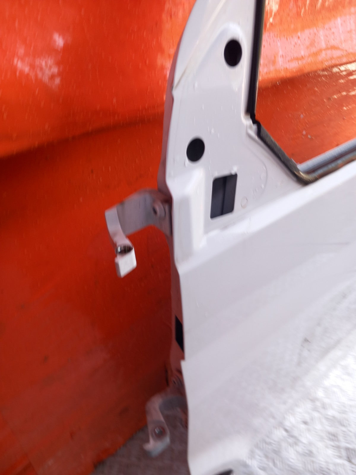 VW Transporter T30 2.0 Diesel 2021 Front Left Passenger Side Door White A410 - Image 10