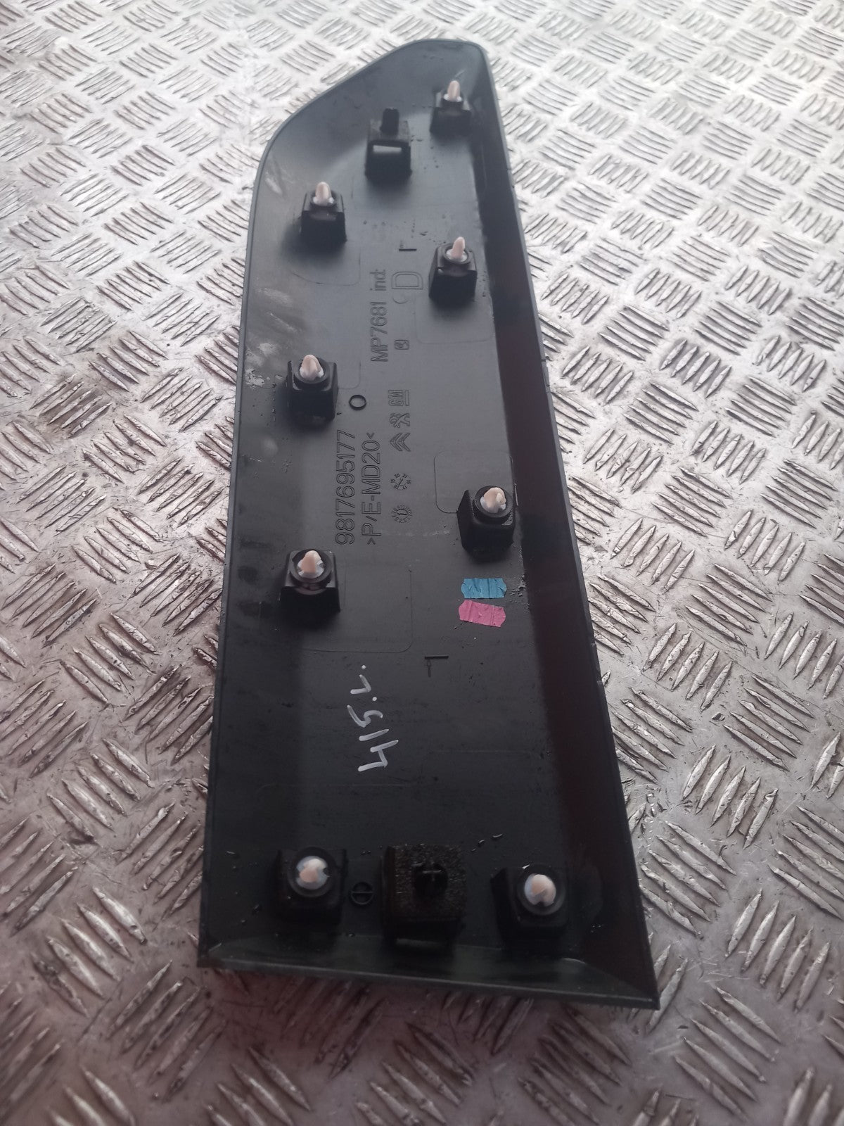 ebay-src:https://i.ebayimg.com/00/s/mtywmfgxmjaw/z/vl0aaesw3i9qv1hw/$_57.jpg