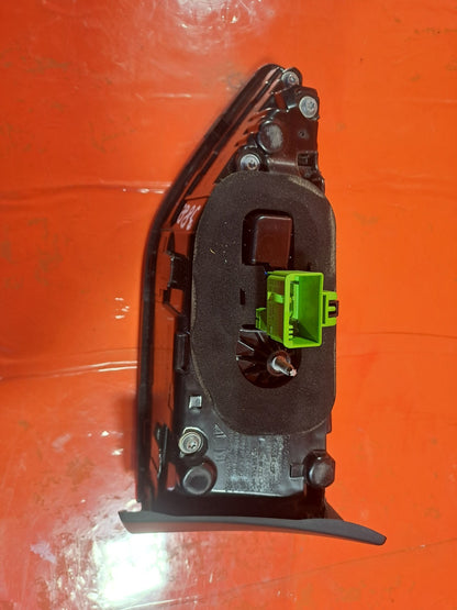 ✅2022 VW Golf GTE Rear Left Inner Tail Light 5H0945307A + Warranty A388 - Image 7