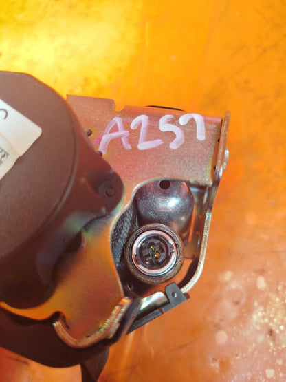 ✅FORD FOCUS MK4 1.5 DIESEL 2018 REAR RIGHT SEAT BELT JX7BN611B68AFW 642938500C - Image 10