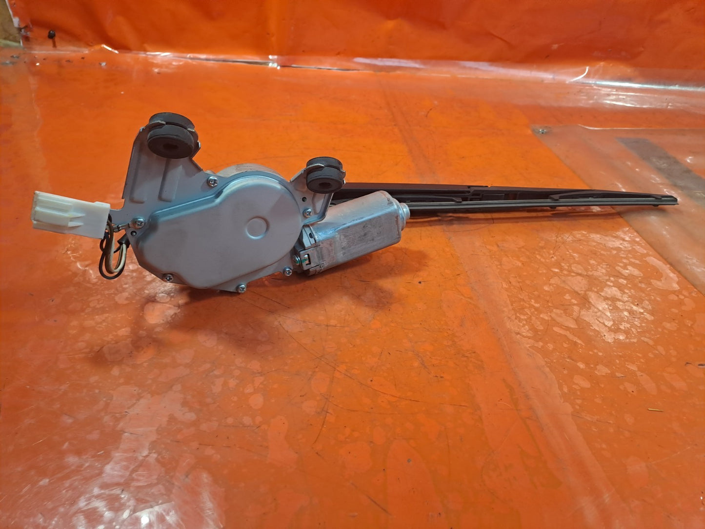 ✅SSANGYONG KORANDO 2.2 DIESEL 2015 REAR WIPER ARM & MOTOR Warranty A337 - Image 6