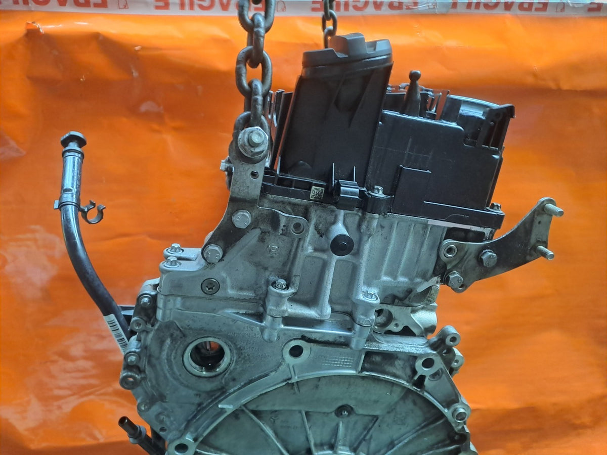 ebay-src:https://i.ebayimg.com/00/s/mtiwmfgxnjaw/z/6hiaaeswbszqmqvq/$_57.jpg