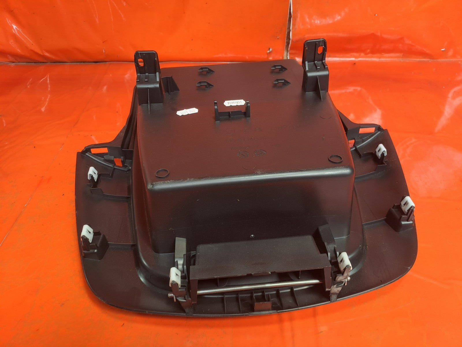 ✅Citroen Berlingo 650 1.5 Diesel 2020 Dashboard Upper Glove Box Compartment A381 - Image 9
