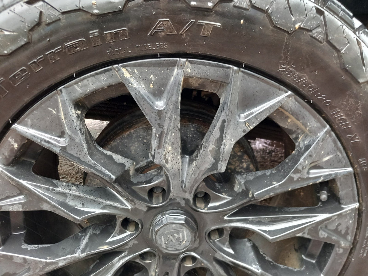 ebay-src:https://i.ebayimg.com/00/s/mtiwmfgxnjaw/z/xy0aaeswz2hqx2rk/$_57.jpg