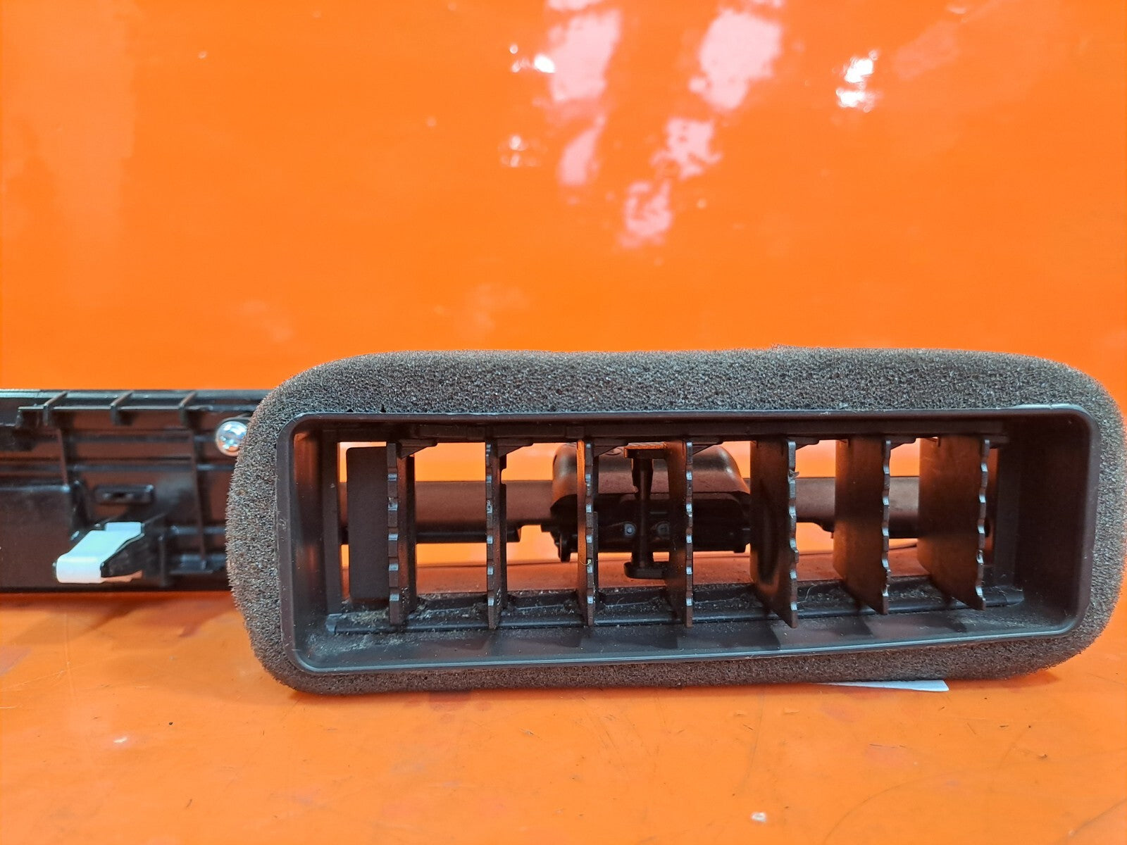 HYUNDAI IONIQ 5 2024 DASHBOARD AIR VENT 97490-GI900 Warranty A226 - Image 8