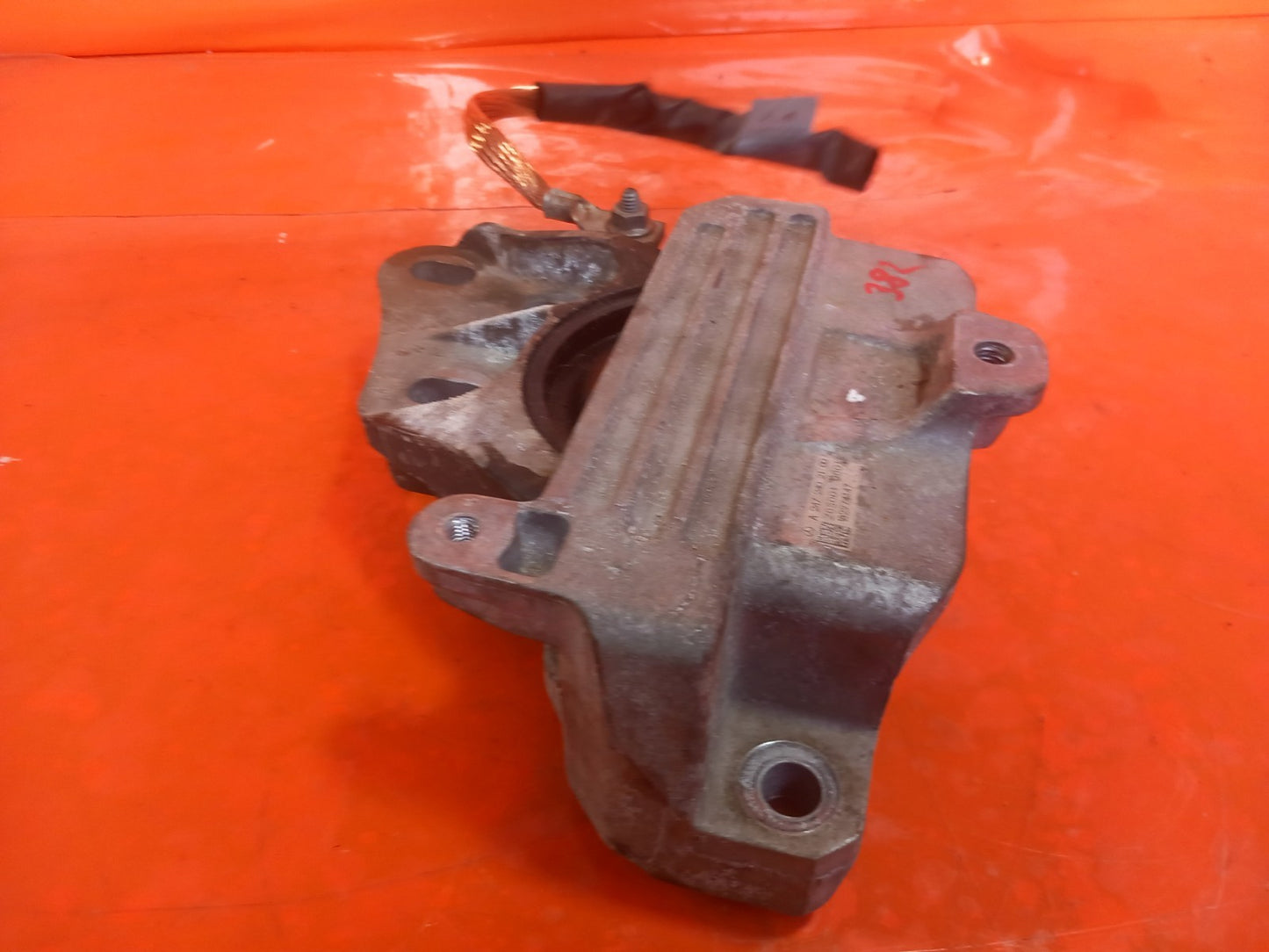 Mercedes W177 A180 Sport 1.5 Diesel 2019 Left Side Engine Mount A2472402100 A382 - Image 6