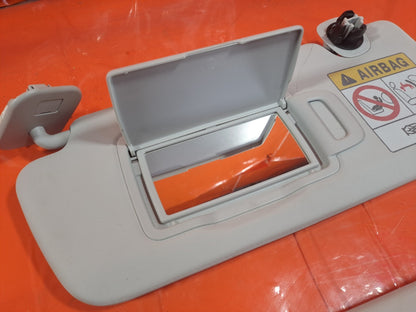✅2021 Renault Captur MK2 Iconic Sun Visor Pair Left & Right + Warranty A385 - Image 9