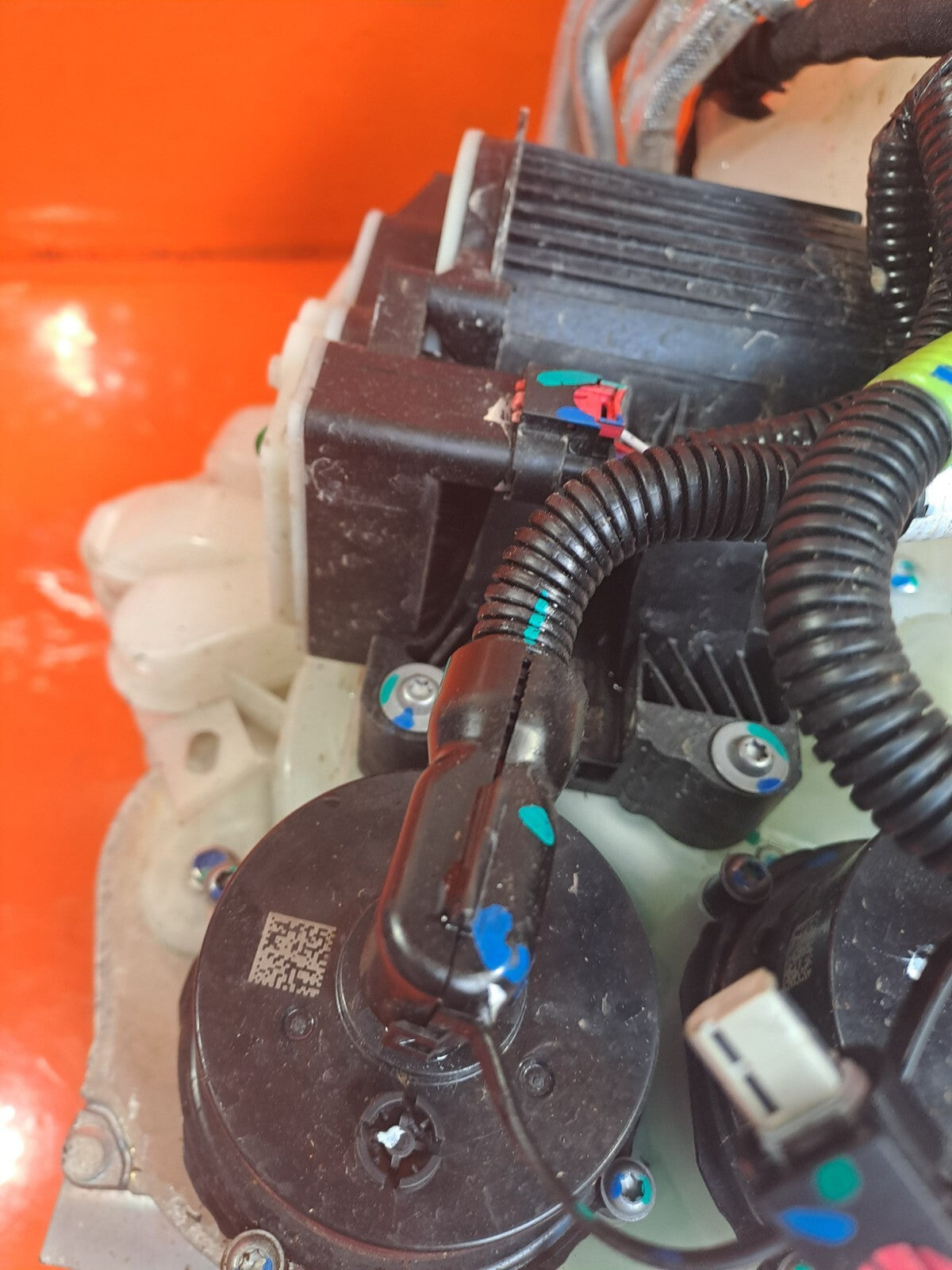 ✅2018-2025 TESLA MODEL 3 SUPERMANIFOLD OCTAVALVE ASSEMBLY 1549902-00-C +WARRANTY - Image 11