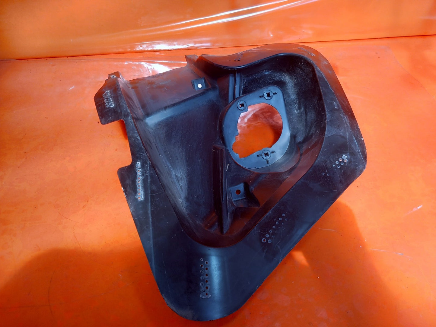 Ford Puma Titanium 1.0 Petrol 2023 Front Right Fog Light Bracket L1TB17E888A - Image 7