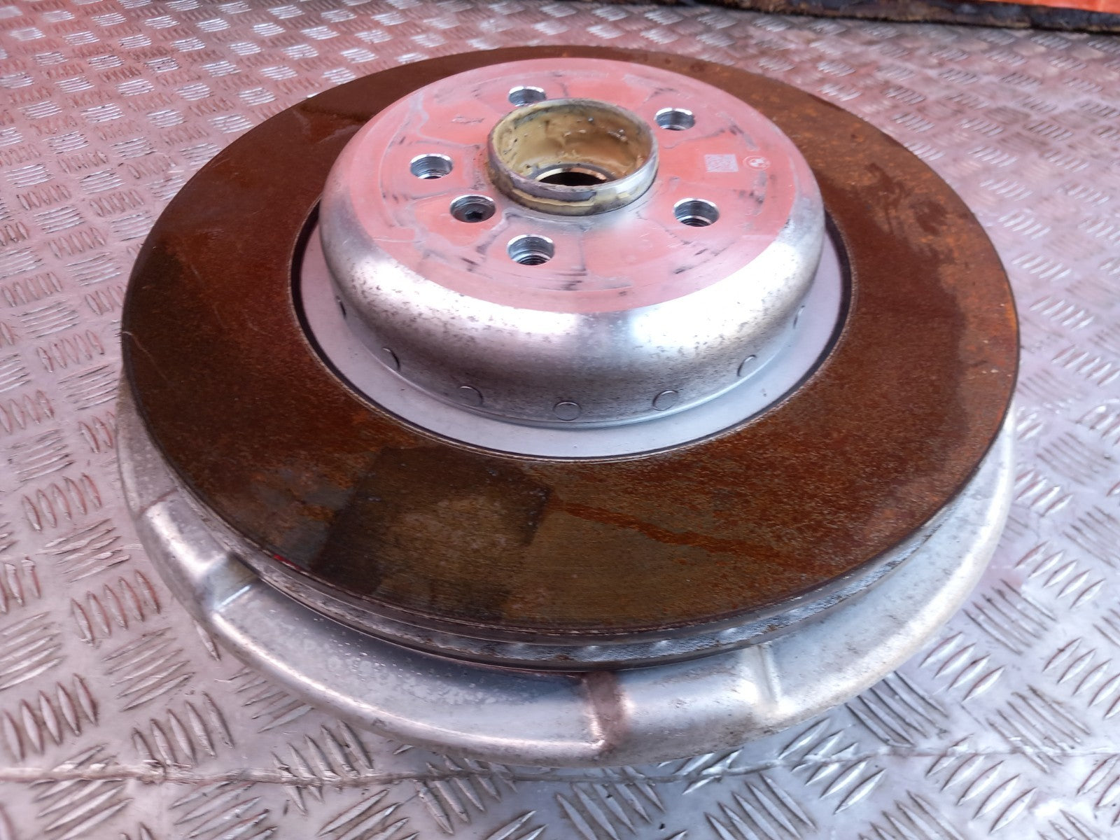 2025 BMW X5 G05 Front Right Brake Disc 6896673 Warranty A398 - Image 3