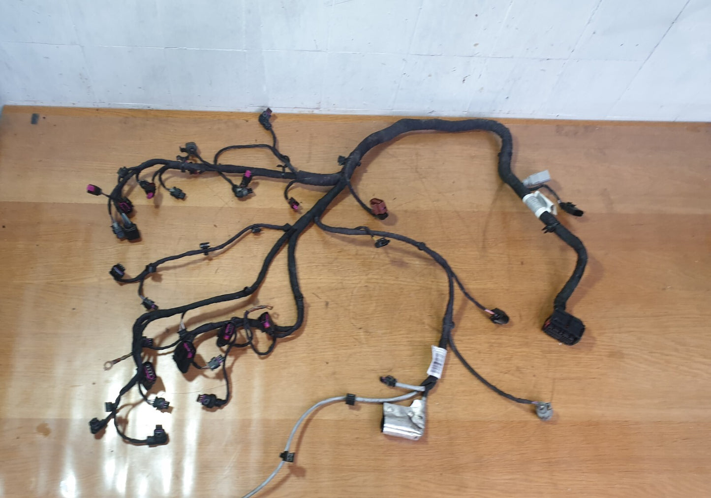 VW GOLF MK8 1.5 PETROL 2022 ENGINE WIRING LOOM 05E972610B Warranty A191 - Image 1