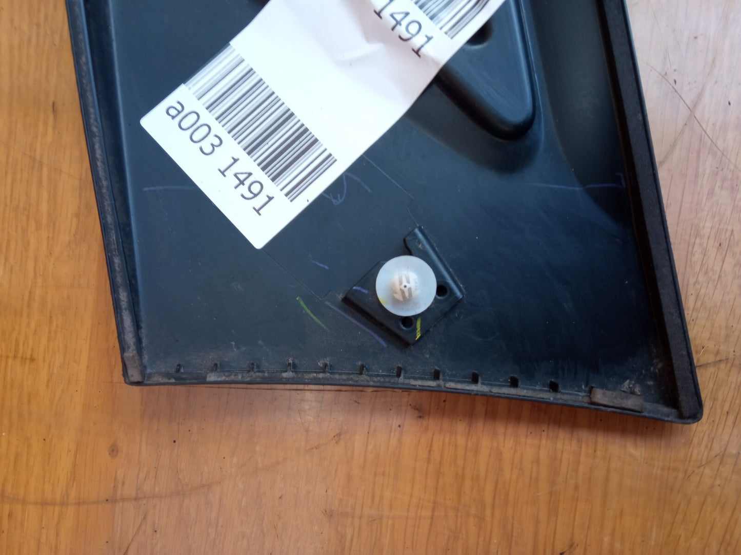 2019 MITSUBISHI OUTLANDER MK3 REAR RIGHT DOOR LOWER MOLDING 5757A410 A003 - Image 5