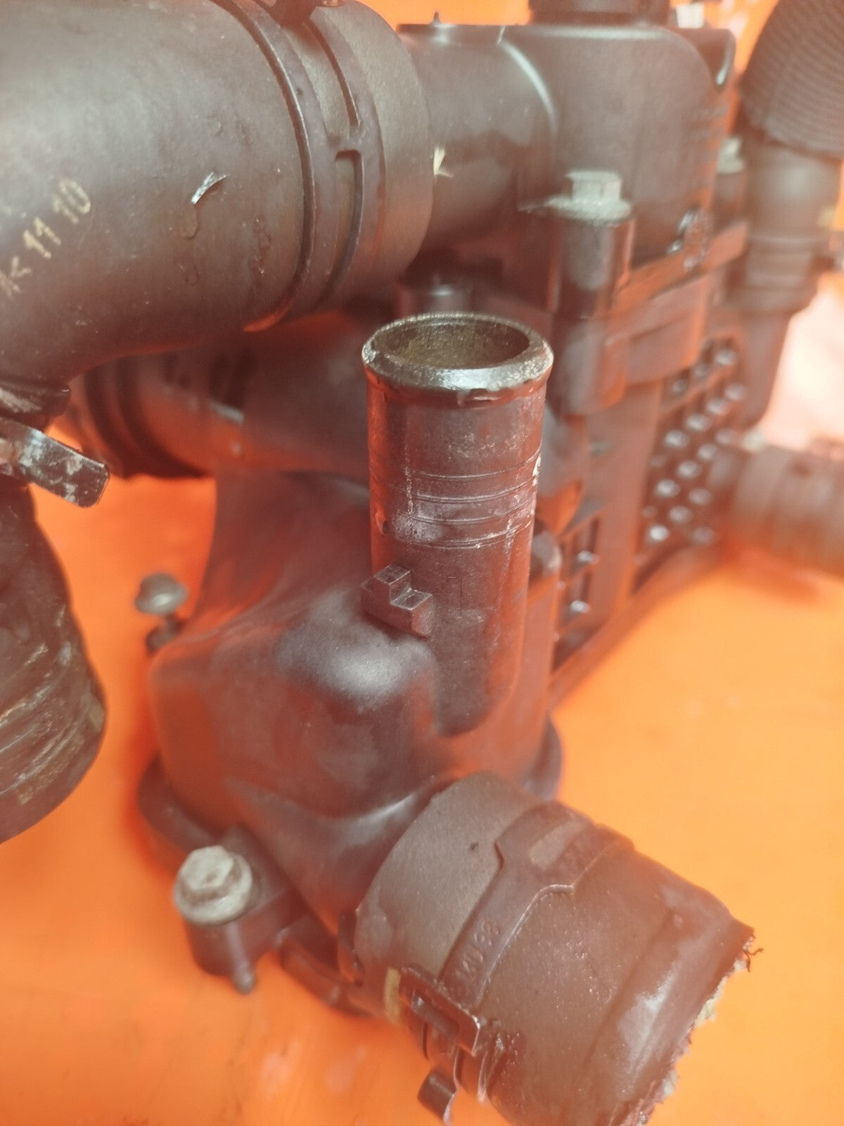 ✅2011 LAND ROVER RANGE ROVER L322 4.4D THERMOSTAT HOUSING AL3Q-8594-BB +WARRANTY - Image 5